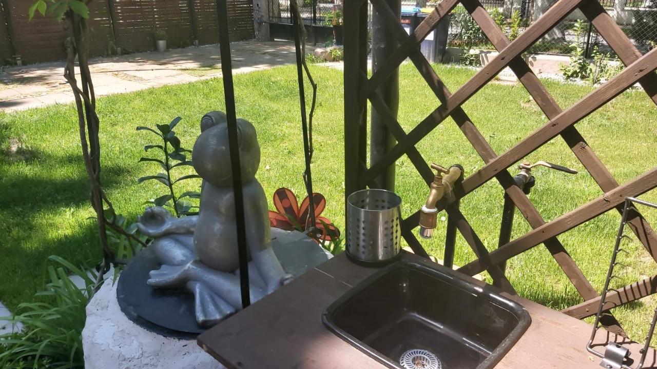 Garden Budha Relax Apartman, Parking, Bbq, Terrace Siofok Ngoại thất bức ảnh
