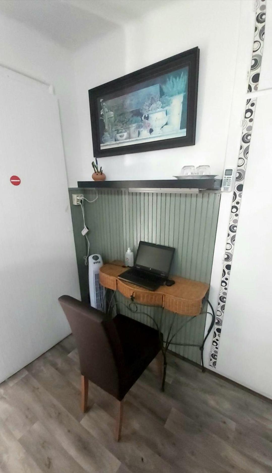 Garden Budha Relax Apartman, Parking, Bbq, Terrace Siofok Ngoại thất bức ảnh